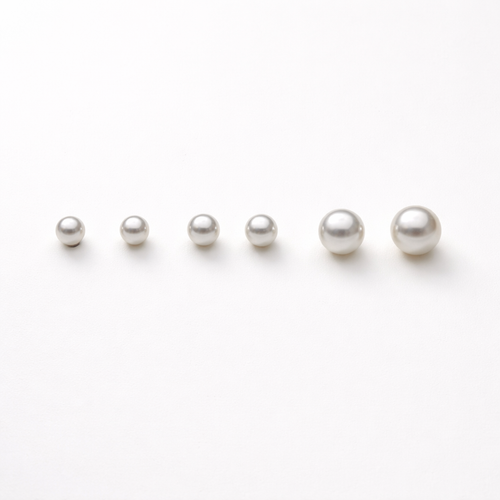 set of 3 pearl studs