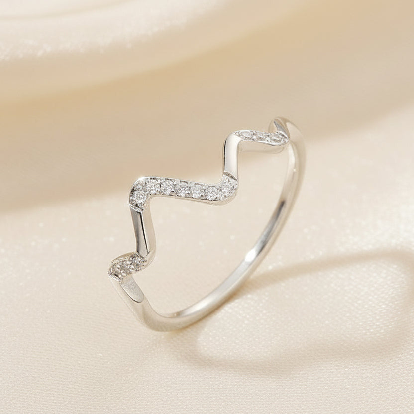 Layla Crest Wave Ring - Silver